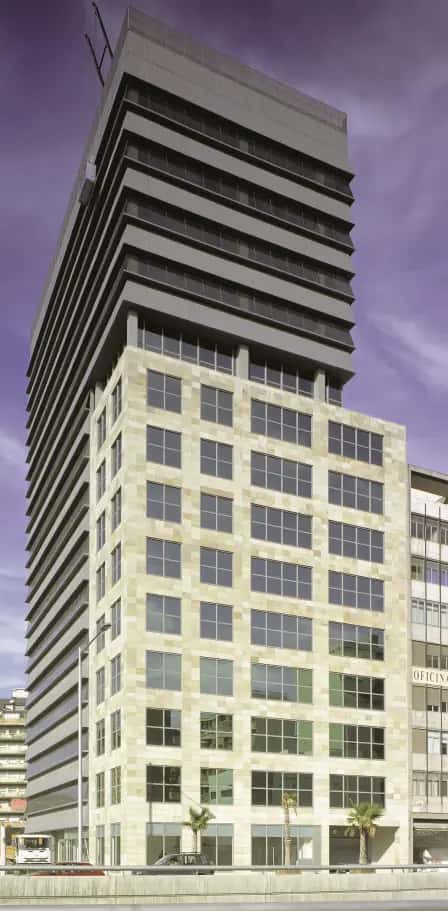 Oficinas Generali — Plaça Cerdà — foto 2