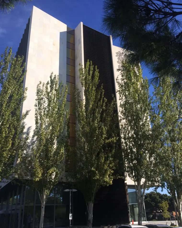 Edificio Nestlé · Esplugues de Llobregat