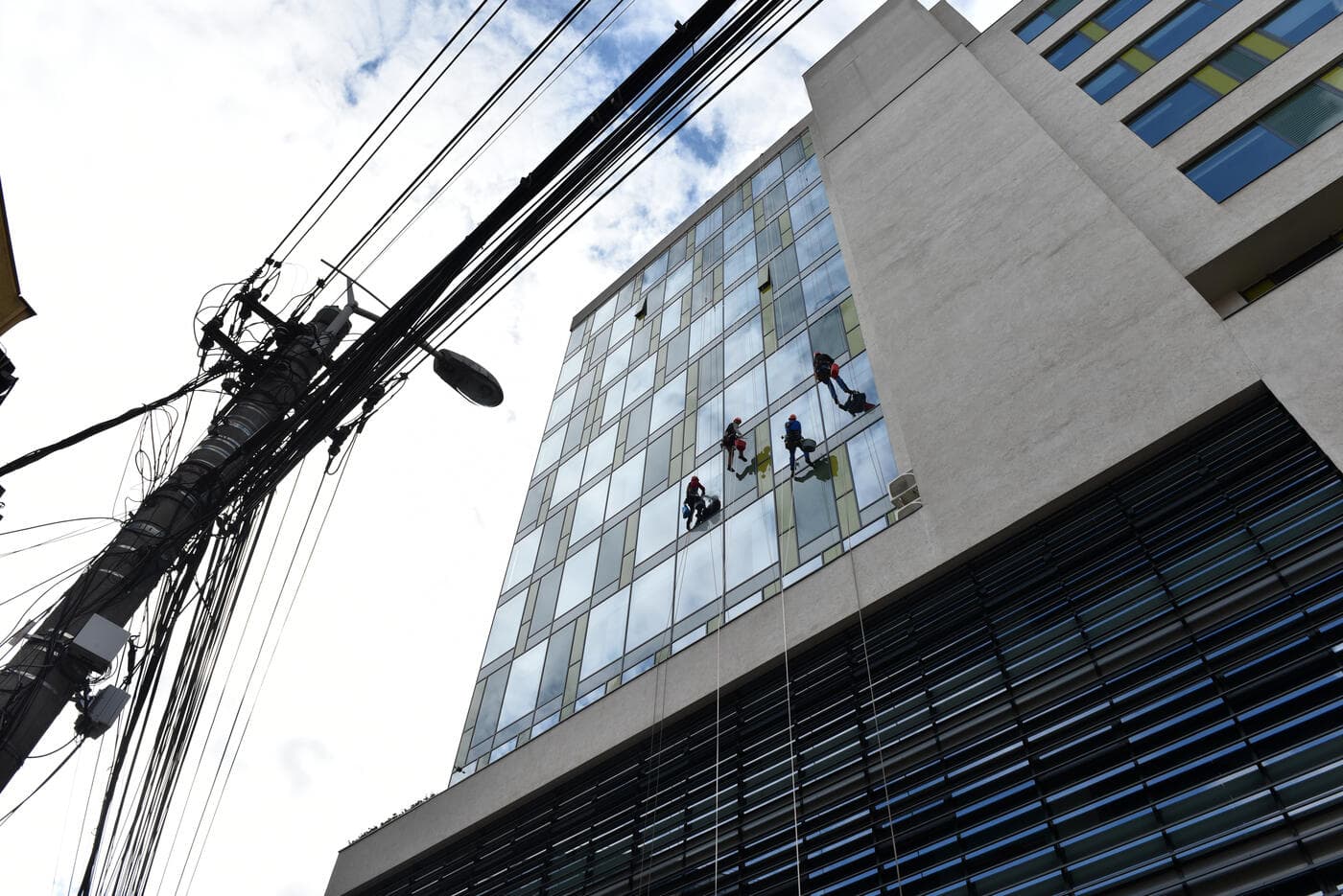 Mantenimiento de fachadas de oficinas: guía práctica