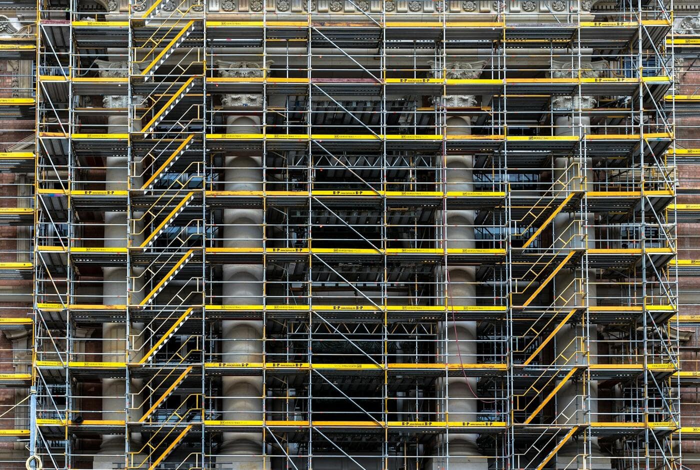 Cómo Recuperar el Lacado del Aluminio: Opciones y Costes